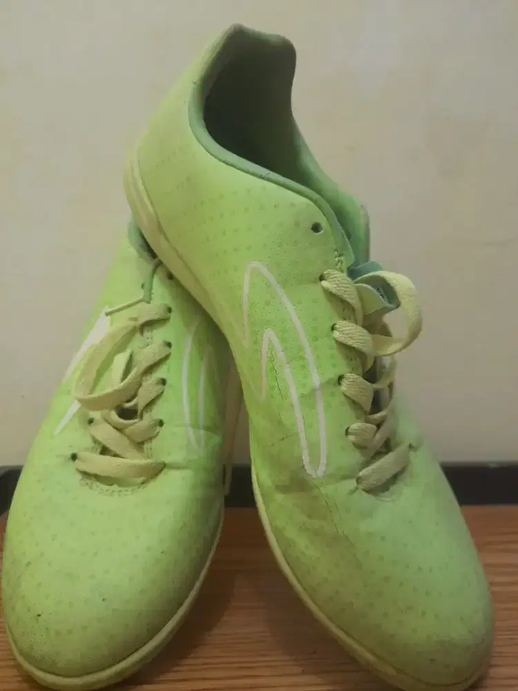 Sepatu futsal specs barracuda size 44 warna Lime
