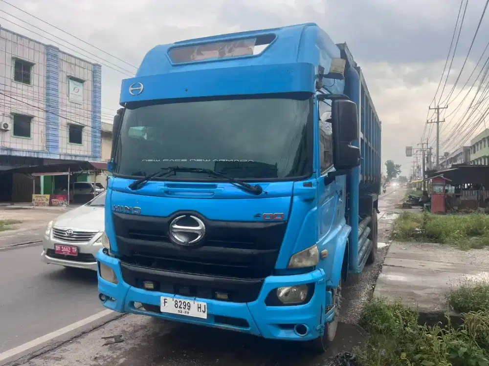 Hino Dump truk FM 260 JM