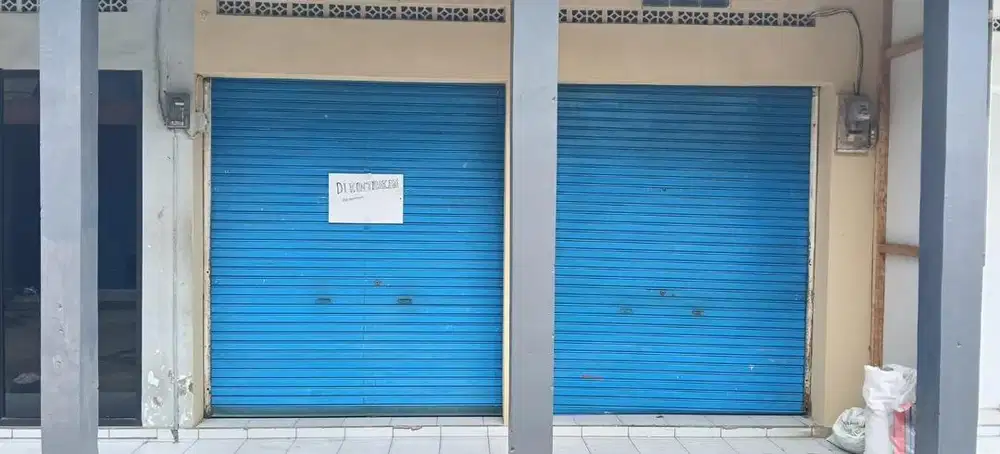 Di kontrakan RUKO atau Tempat tingal