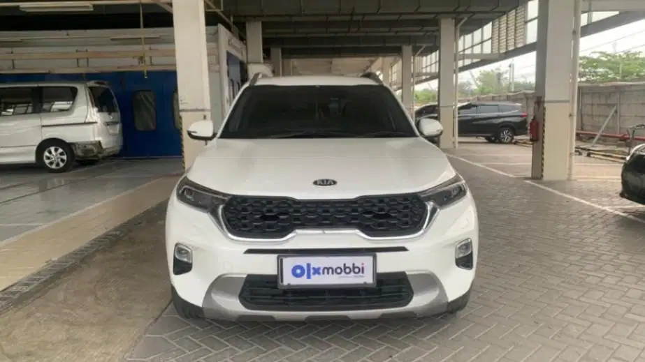 LOW DP Kia Sonet 1.5 Smart 7 Seater Bensin-AT 2021 NZQ