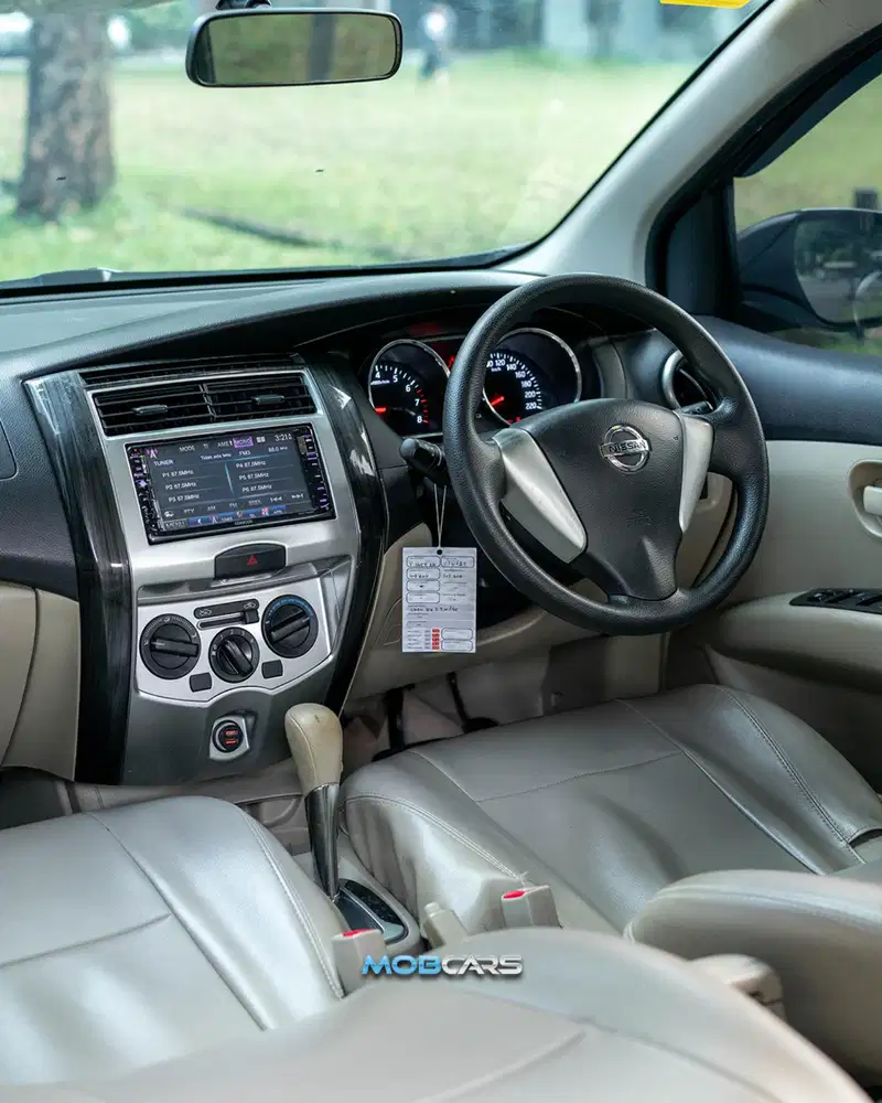 GR LIVINA HWS CVT 2017
