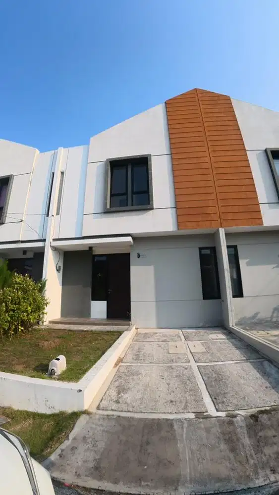 Disewakan 2 lantai di tera damai cluster curtina