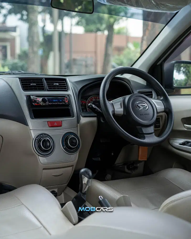 XENIA M MT 2014 • LOW KM •