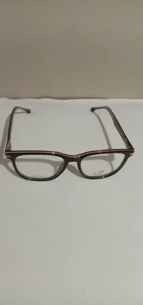 Kacamata Carrera ( Merah Putih ).