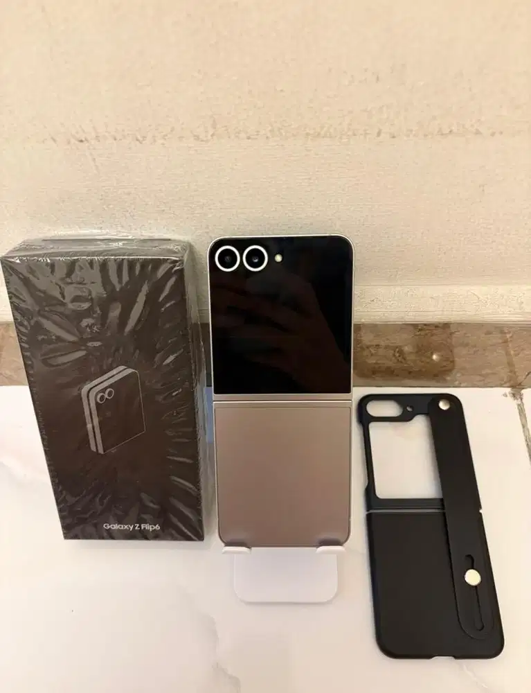 Samsung flip 6 ram 12/512gb second mulus