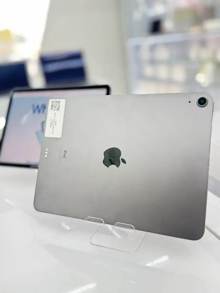 iPad Air 4 Storage 64GB