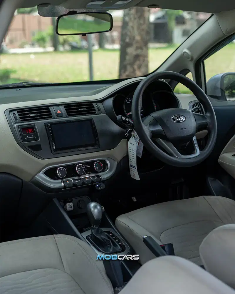 KIA RIO AT 2014 • LOW KM •