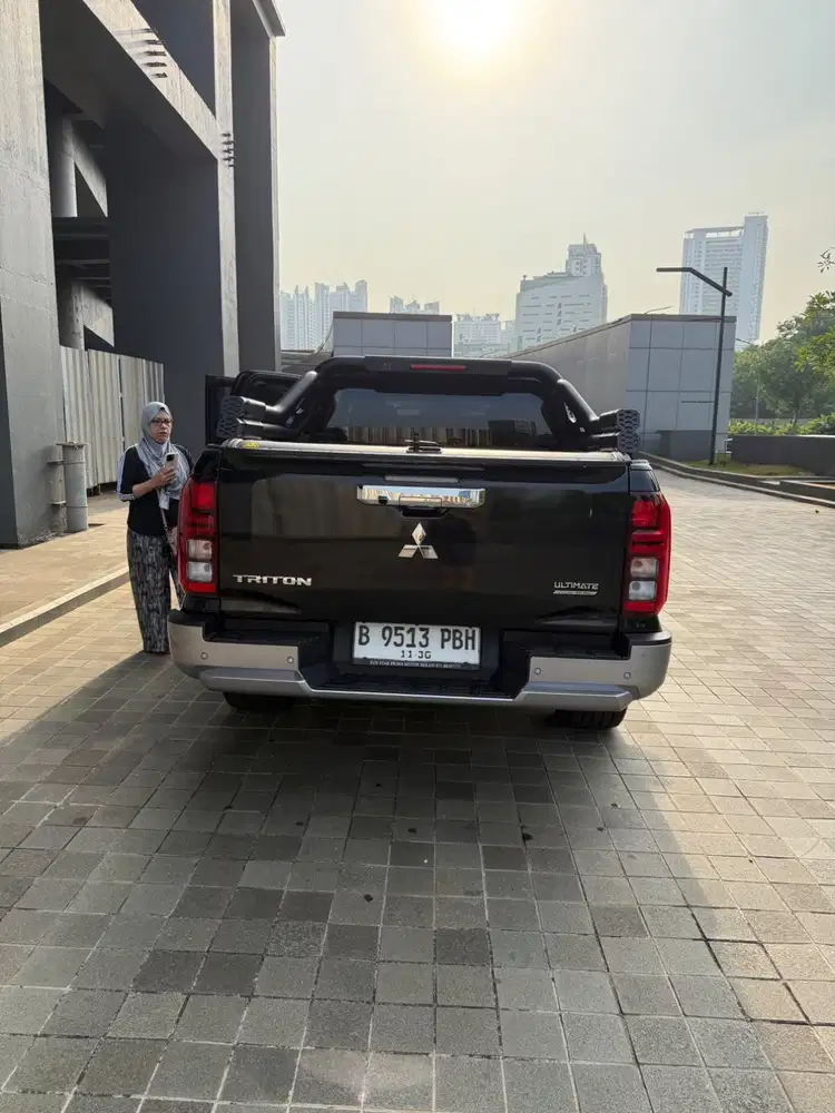 Di jual mobil Triton tahun 2025