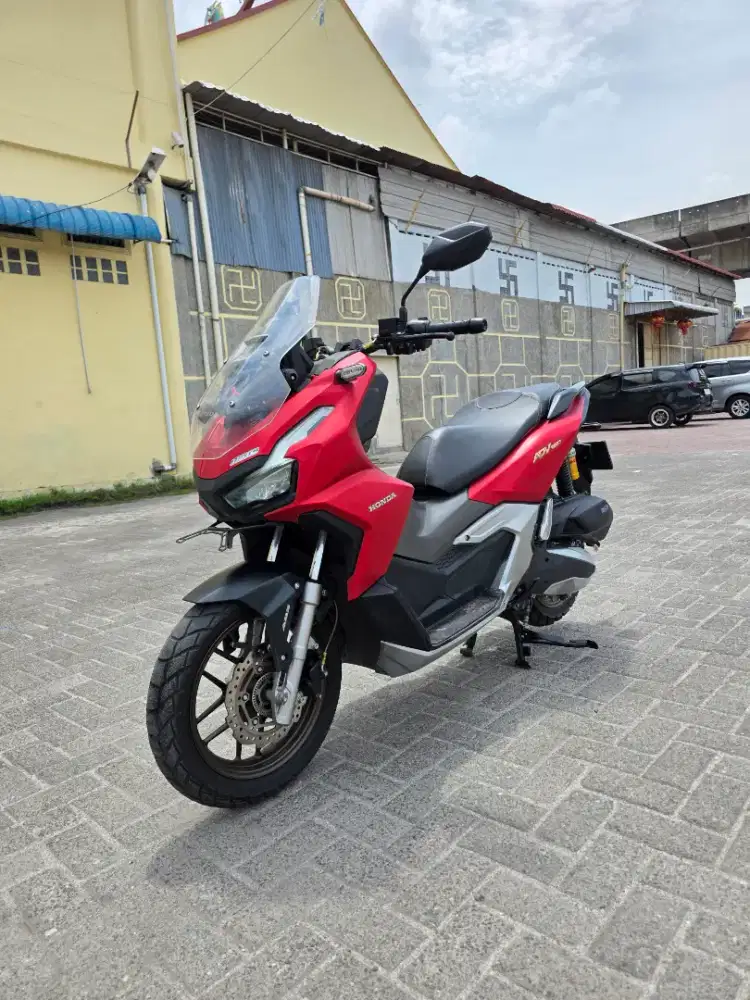Honda ADV 160 ABS Merah 2024