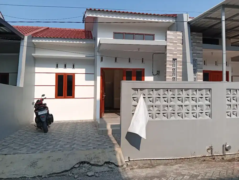 Rumah shm siap huni Tlogomulyo kota semarang