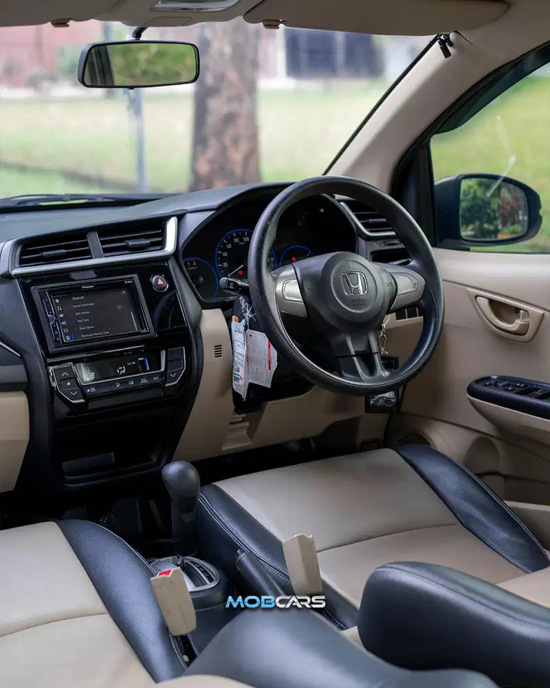 MOBILIO E CVT 2016 • LOW KM •