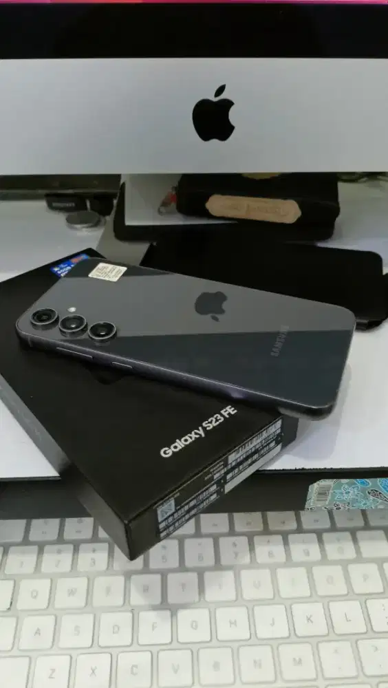 Samsung S23 FE Graphite 8/256gb Exs Sein fullset original