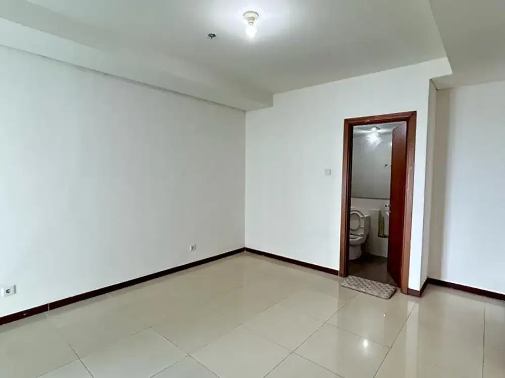Condominium Green Bay Pluit 2 BR Unfurnished + Cashback Uang Sewa