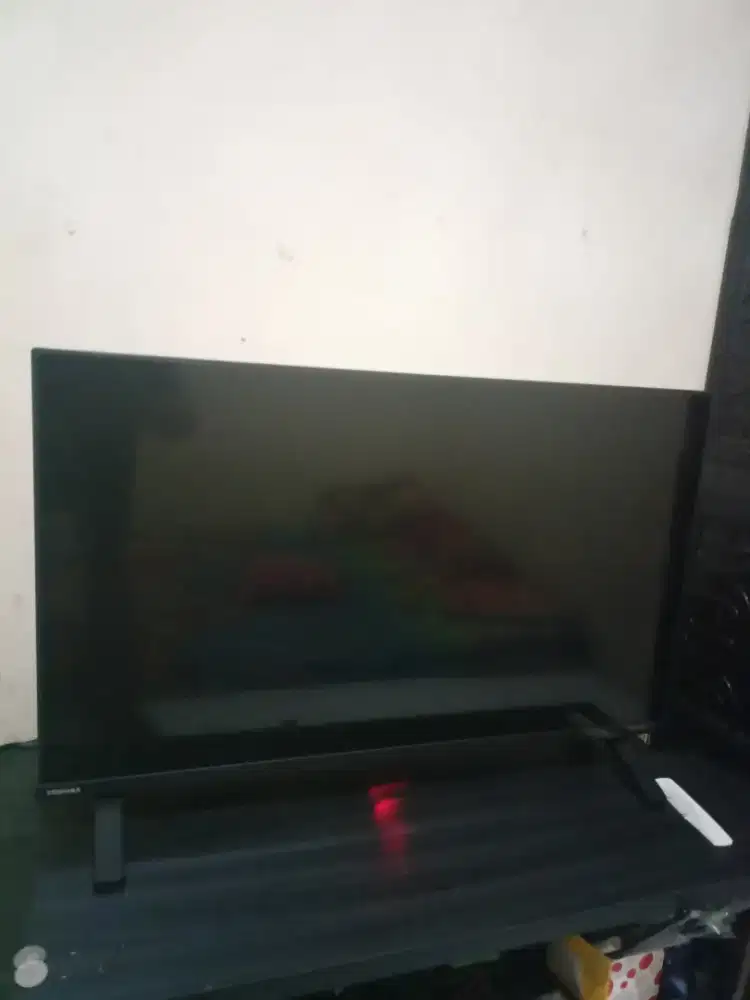 DIJUAL TV 32inc merk TOSHIBA