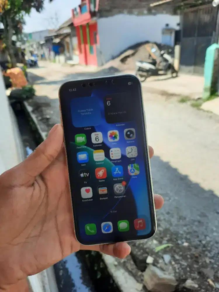 iPhone 11 128GB IBOX