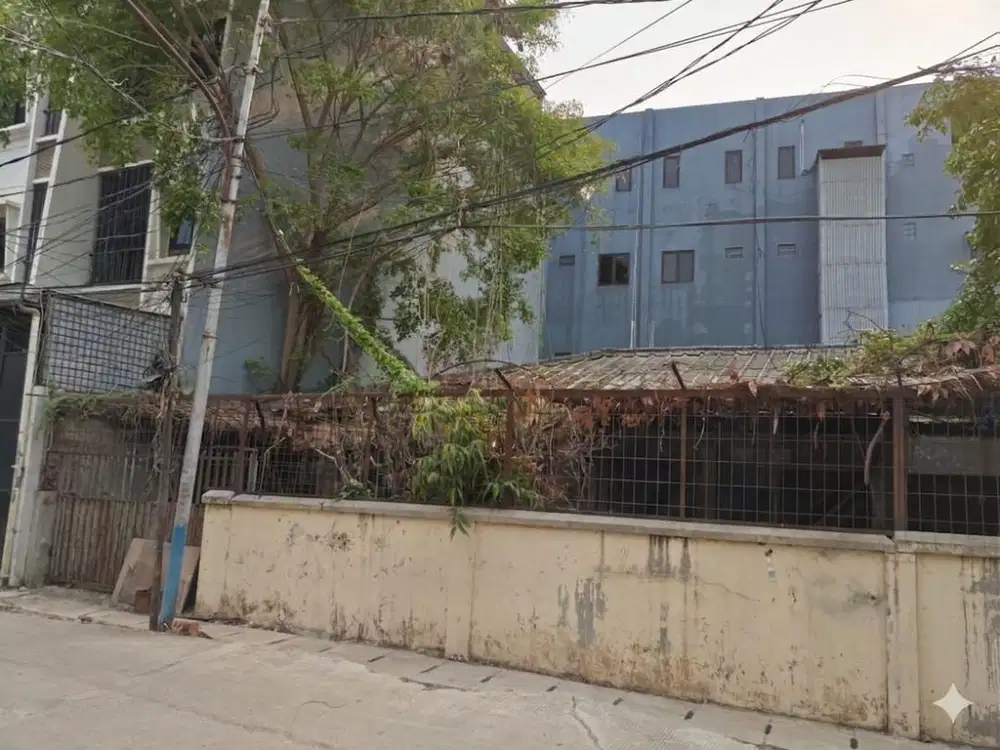 Jual Cepat BU Rumah Tua Hitung Tanah di Jelambar