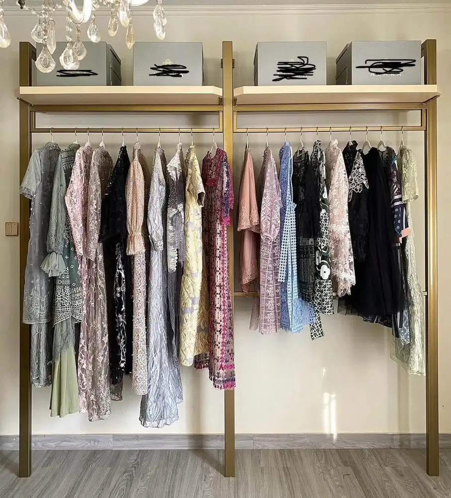 DIJUAL RAK BAJU UNTUK BUTIK