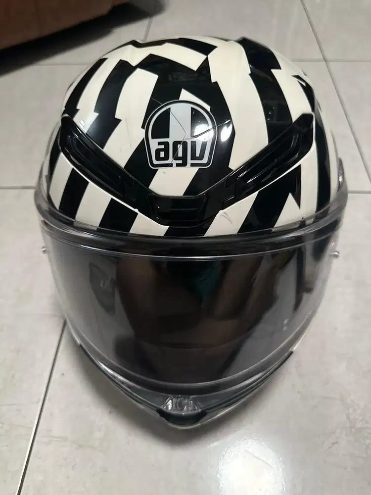 Helmet AGV K6 Full face Carbon Fiber Black and White