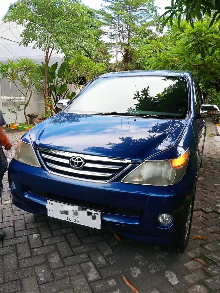 Di jual mobil Avanza tipe G