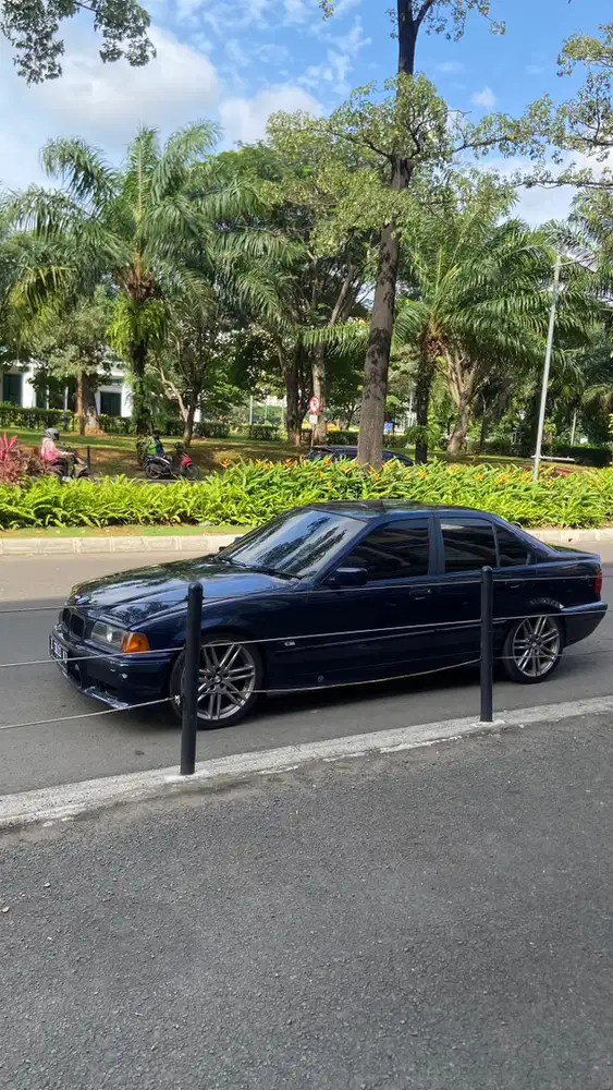 BMW E36 318i Matic