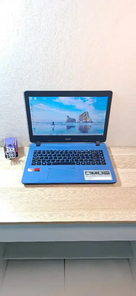LAPTOP ACER ASPIRE A3 AMD A9 RAM 4 SSD 128