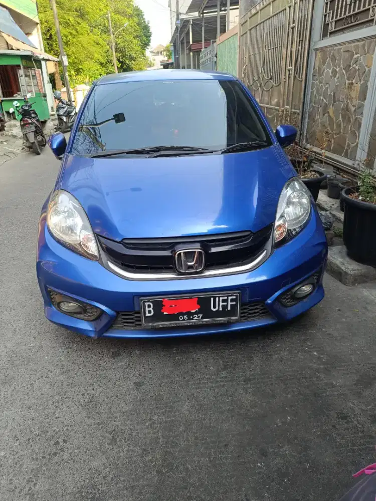 Honda brio 2017 warna biru