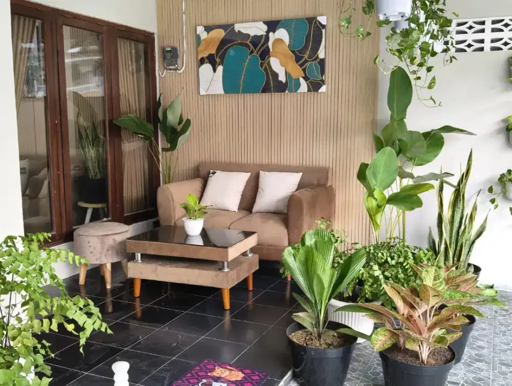 Jual rumah catik bonus prabotan banguntapan