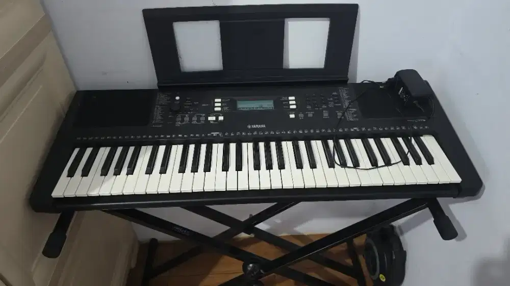 KEYBOARD YAMAHA PSR-E373