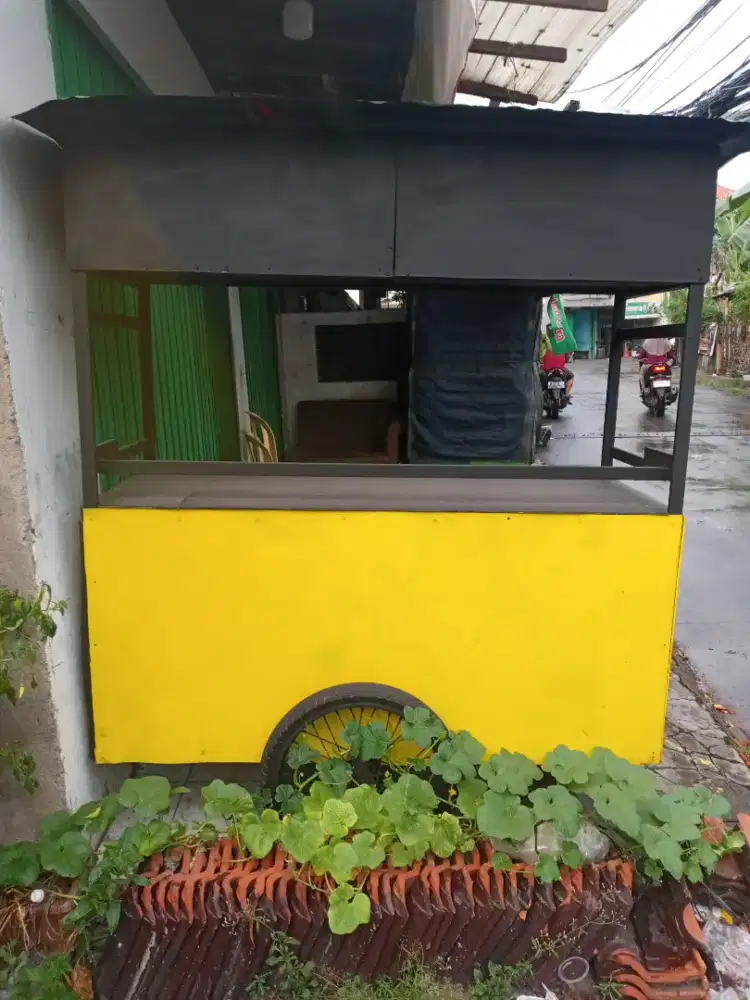 Gerobak bekas buat dagang