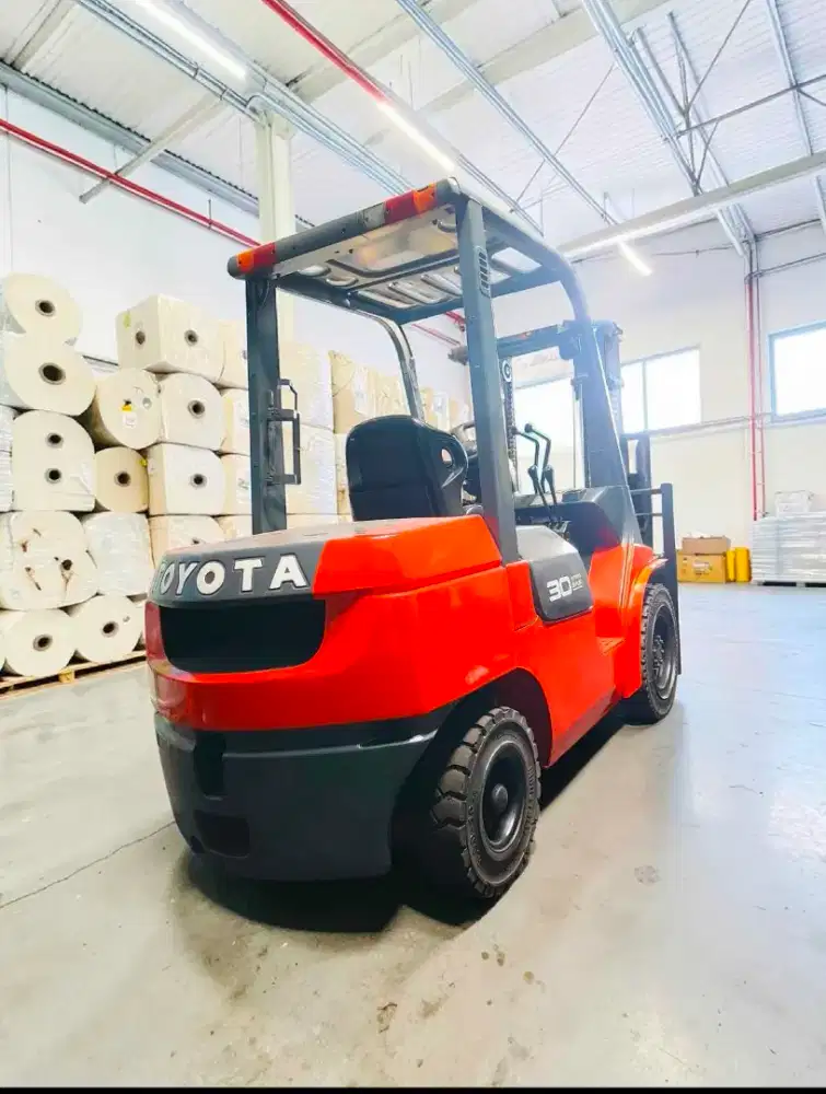 Forklift Toyota 3 ton