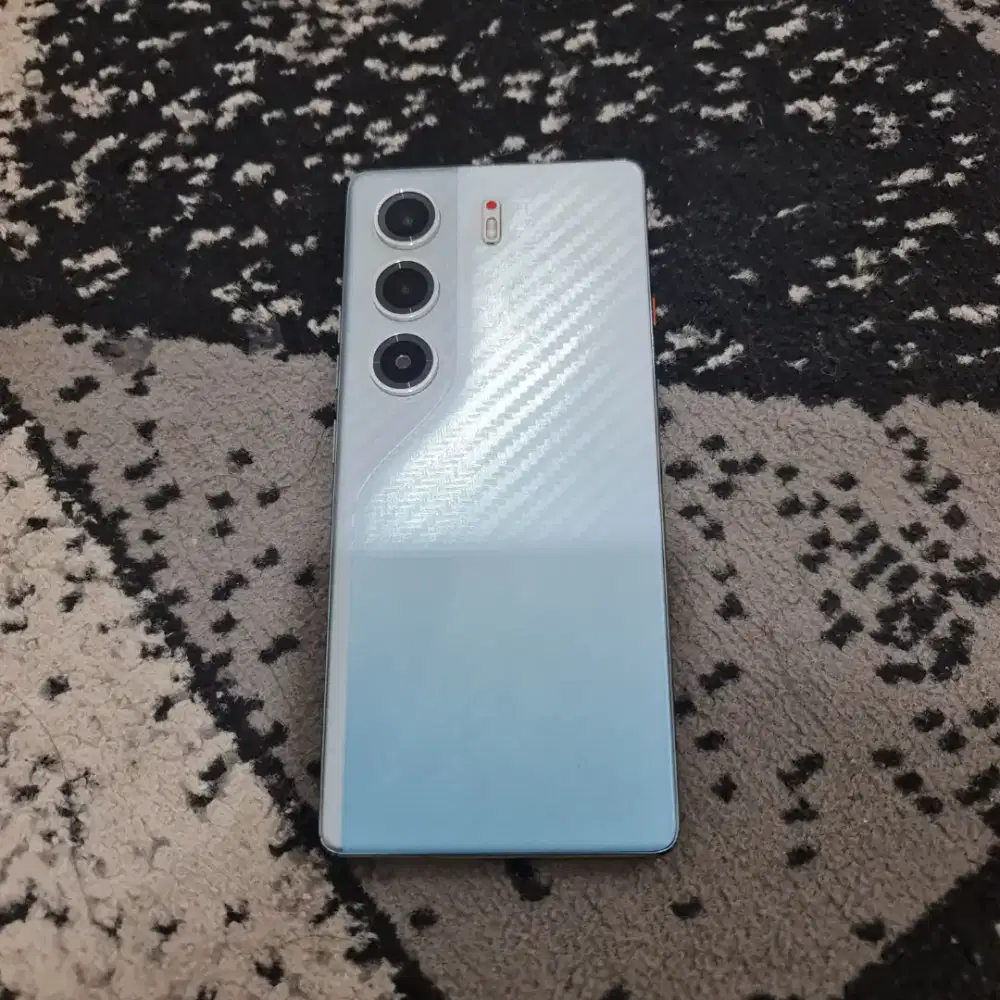 TECNO COMON 40 8/128