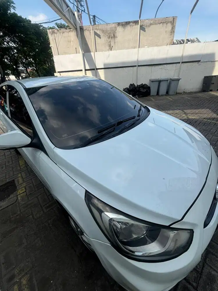 Jual Hyundai Grand Avega tahun 2012