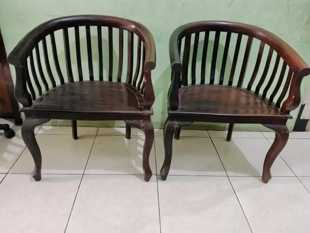 Kursi teras sepasang