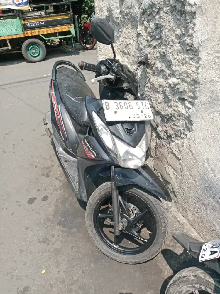 Dijual saja honda beat fi