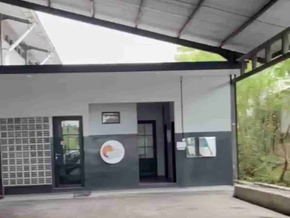 Disewakan Gudang ex. Lapangan Basket Dekat Summarecon Cocok Untuk F&B Bekasi