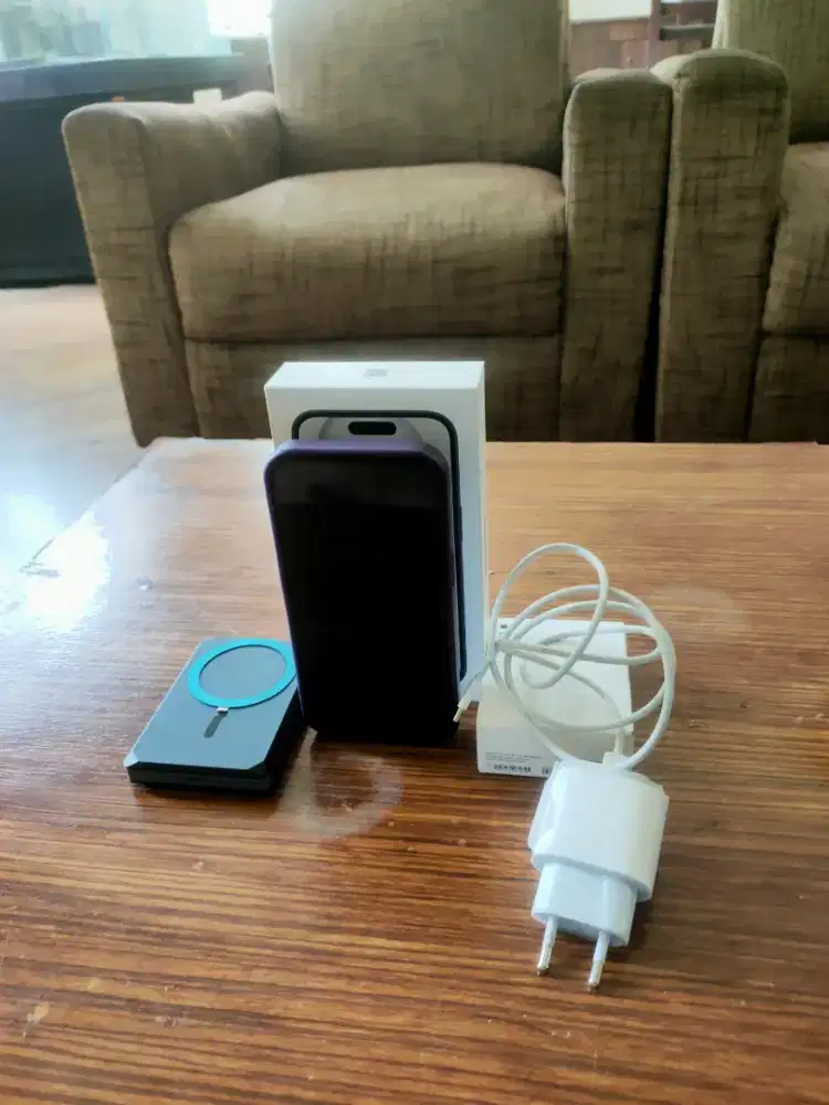 iPhone like new fulset baru pemakaian 5 hari
