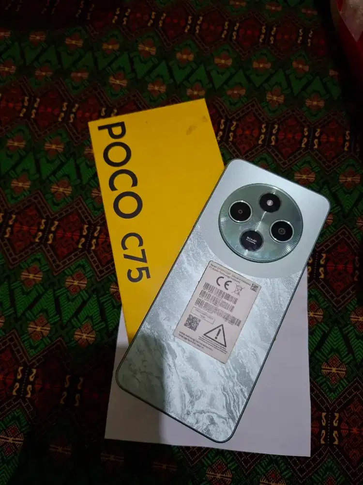 Poco c75 8/256gb fullset