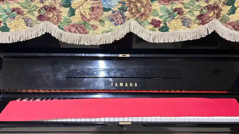 Piano Bekas Masihhh mulussss
