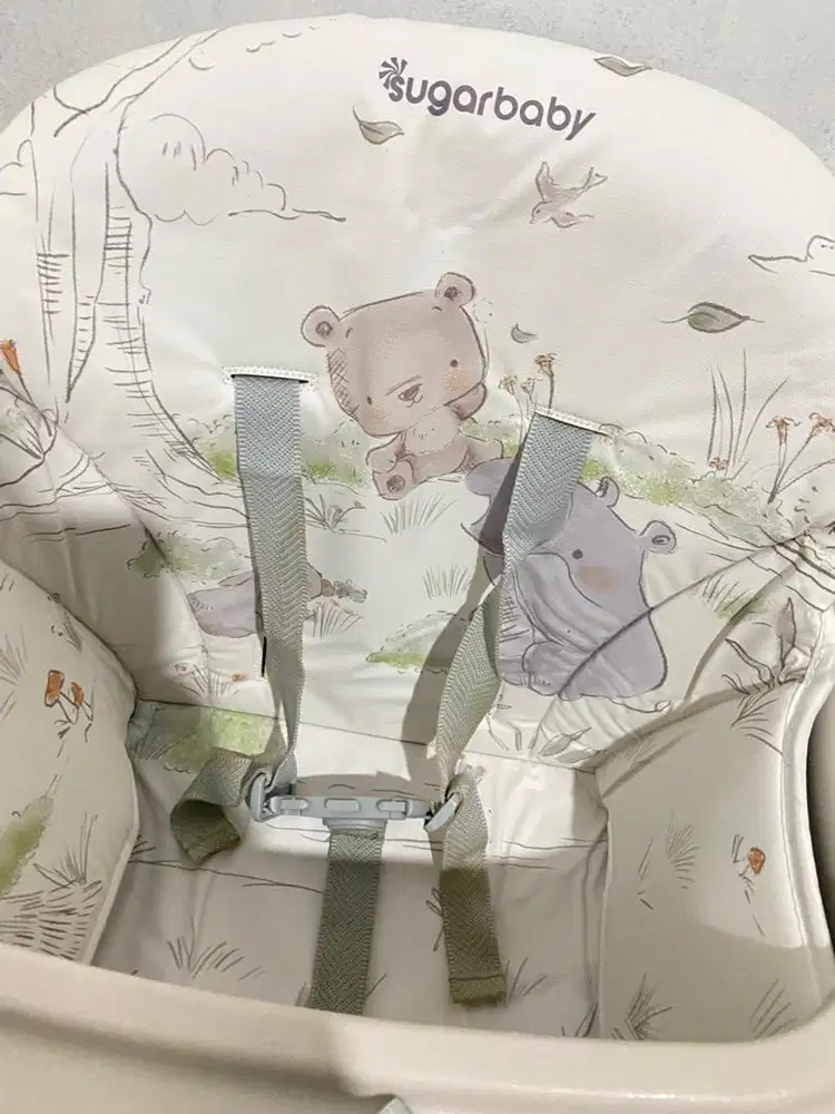 SUGAR BABY CHAIR AND TABLE