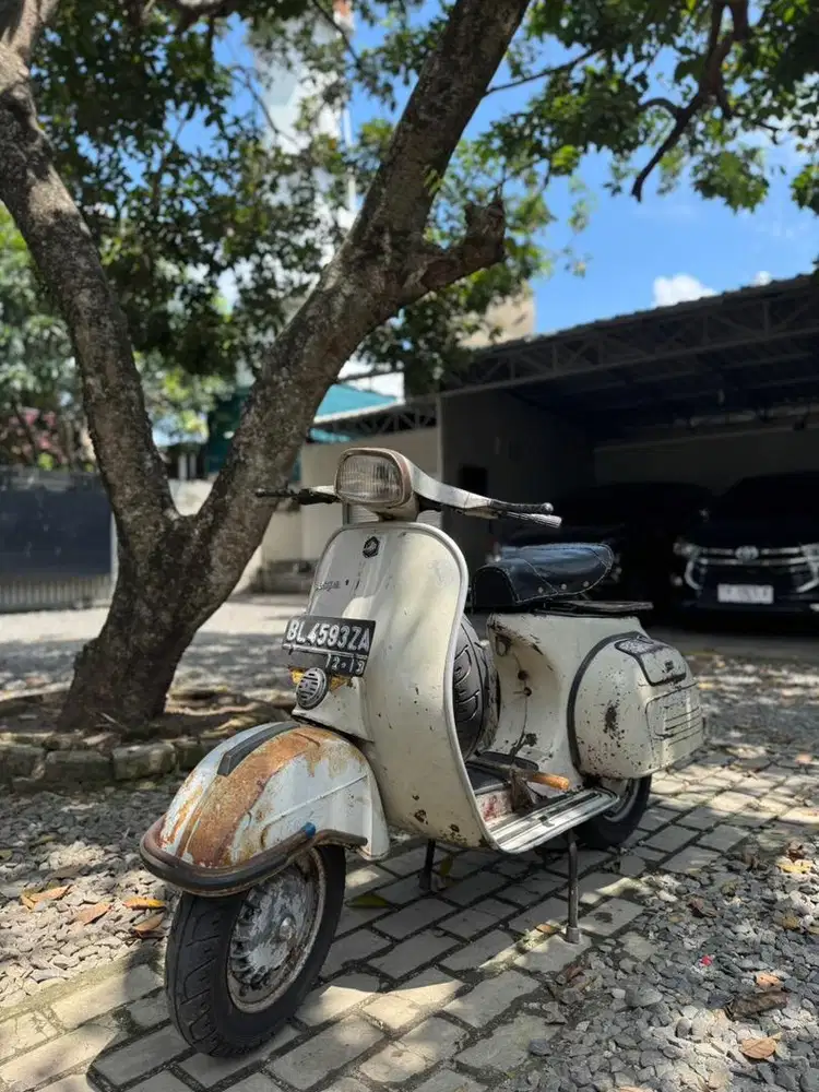 Piaggio vespa sprint 1977 Original rare