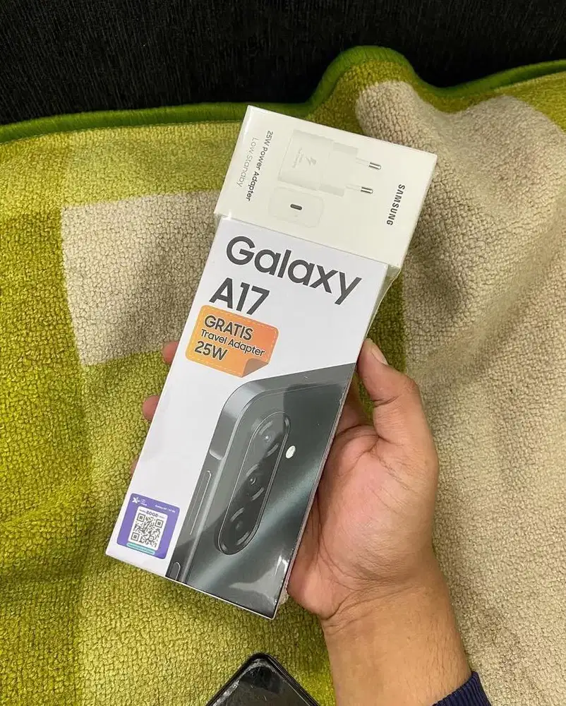 Samsung a17 8/256gb baru