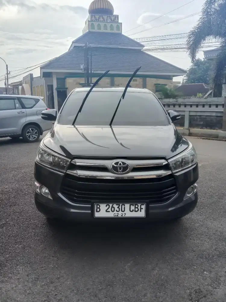 Innova Rebon V Metik Bensin 2017