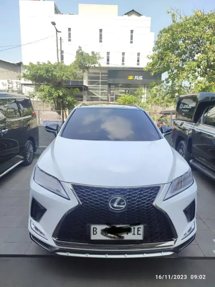 LEXUS RX 300 H 2020