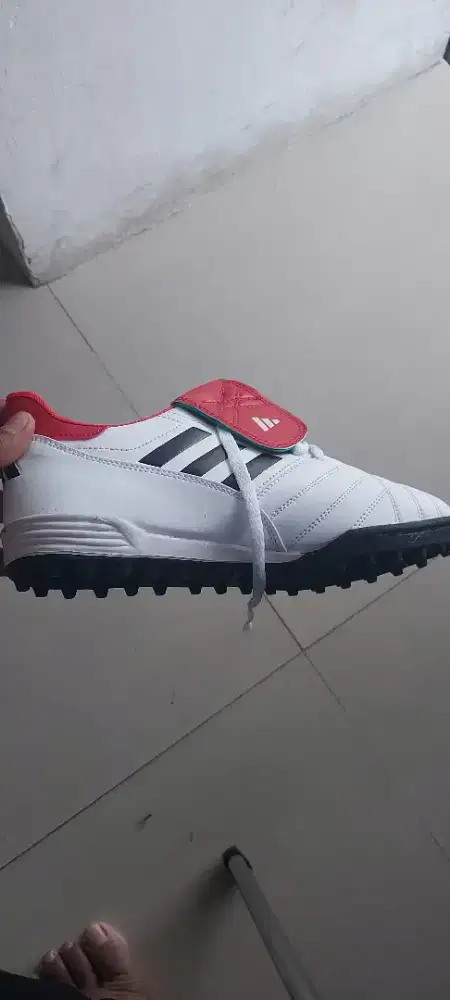Sepatu Mini Soccer, No.43