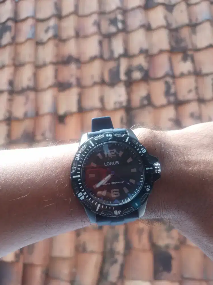 Jam tangan Lorus bukan casio