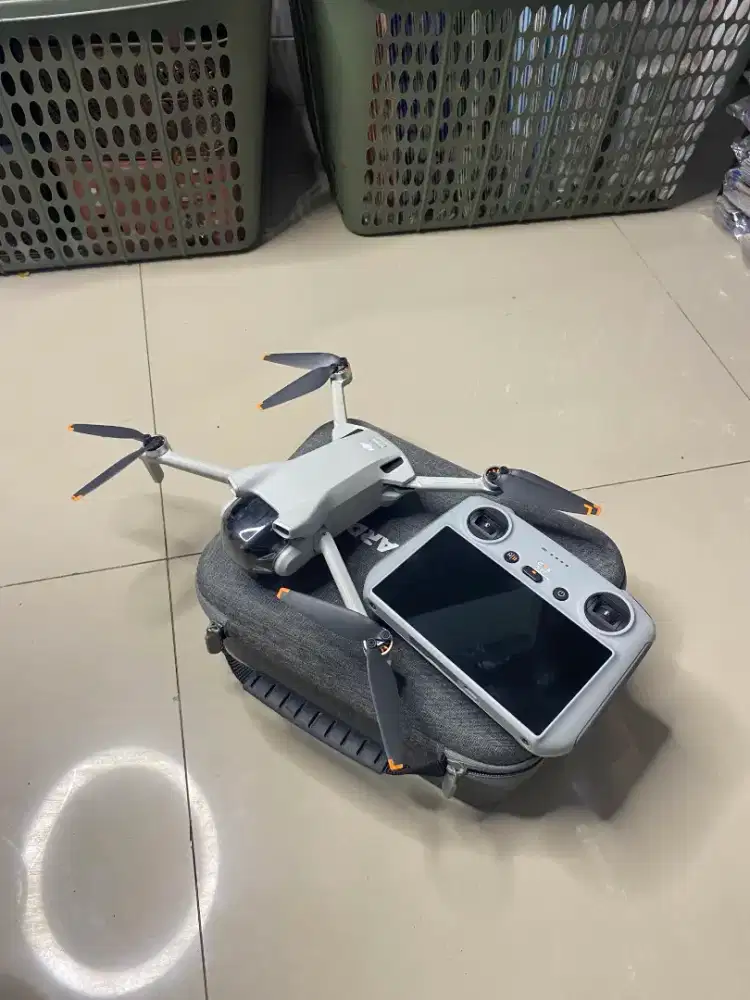 DRONE DJI mini 3