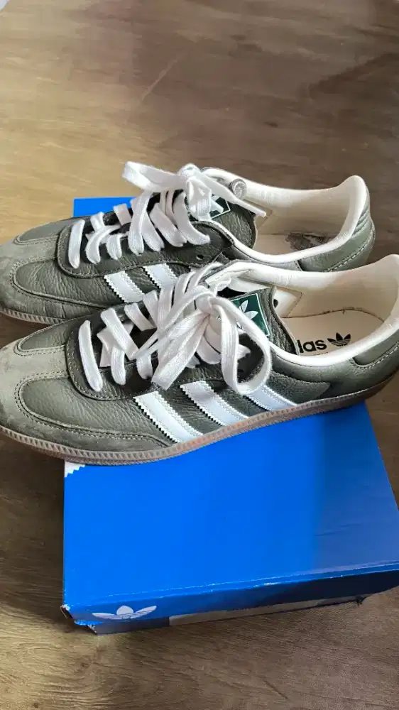 Sepatu adidas samba og army size 40,5