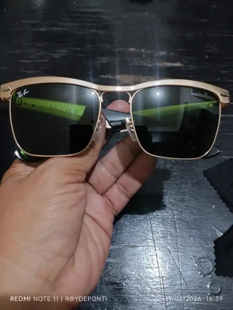 Kacamata Rayban