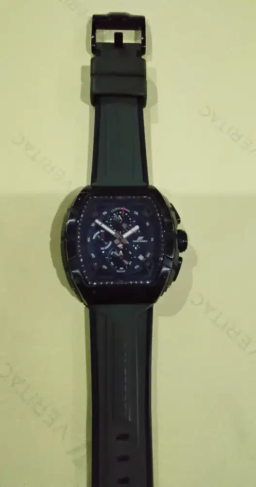 Jam tangan chrono merk Chronoforce