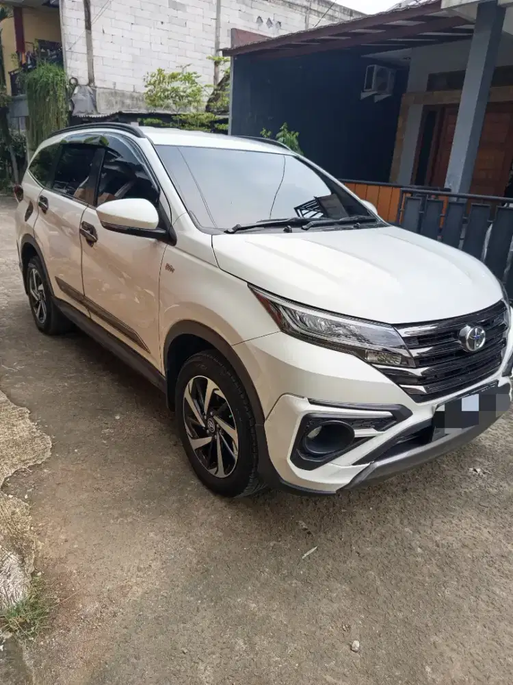 Jual Murah Mobil Sehat Rush GR Sport AT 2022